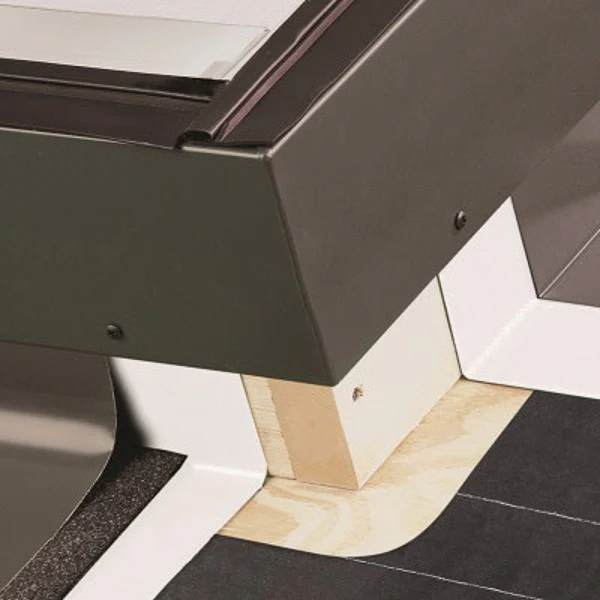 VELUX Aluminum Flashing Kit with Underlayment for Curb Mount Skylights - Image 5