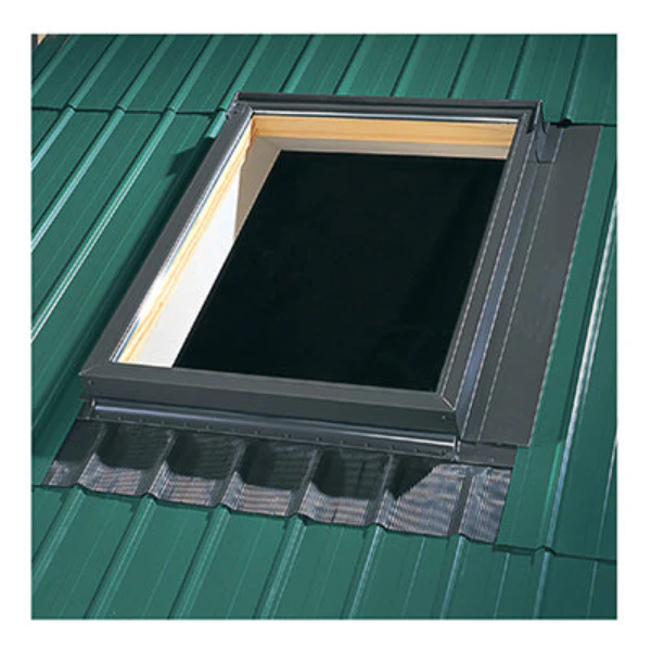 VELUX Aluminum Flashing Kit with Underlayment for Deck Mount Skylights - Image 6