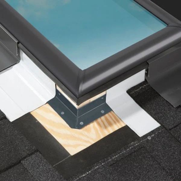 VELUX Aluminum Flashing Kit with Underlayment for Deck Mount Skylights - Image 7