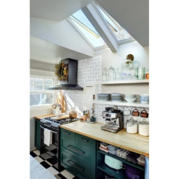 VELUX Manual Venting Deck Mount Skylight - White Solar Powered Shade - Image 7